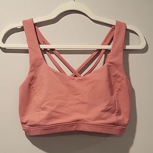 #24 Lululemon active wear bra size 10